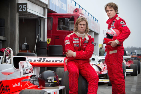 Chris Hemsworth and Daniel Bruhl in Rush © Universal Pictures