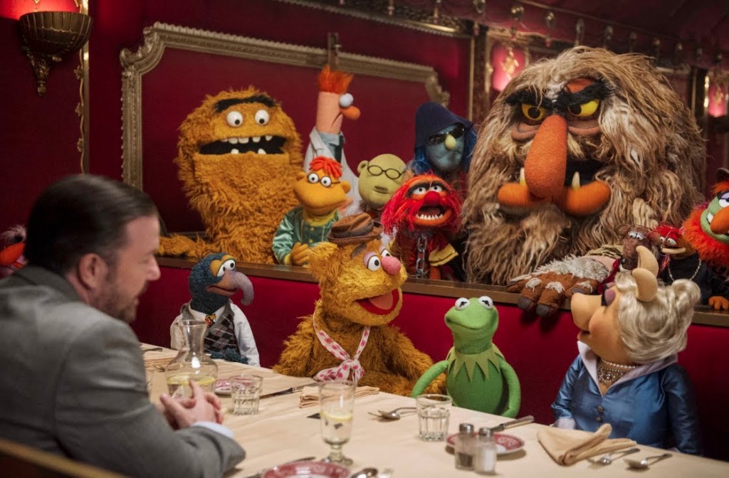Ricky Gervais and The Muppets in Muppets Most Wanted