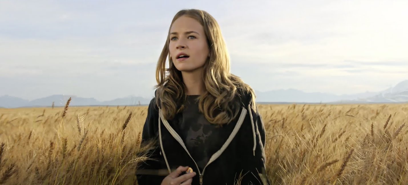 Britt Robertson in TOMORROWLAND