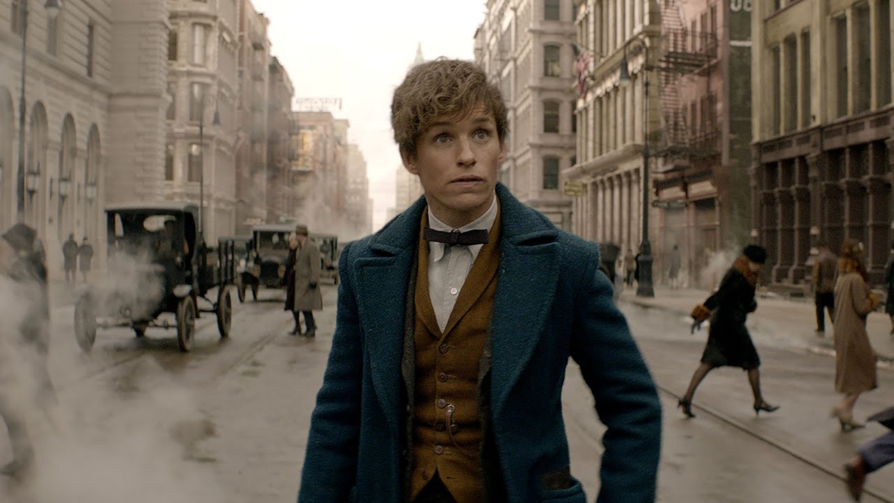 Eddie Redmayne in FANTASTIC BEASTS AND WHERE TO FIND THEM