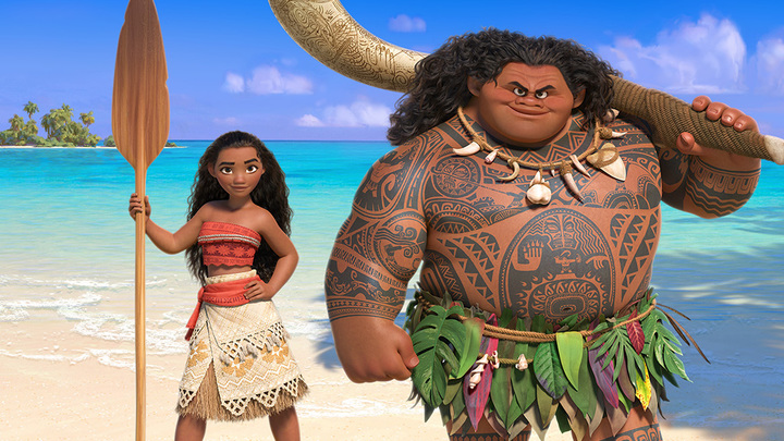 Auli'i Cravalho and Dwayne Johnson in MOANA
