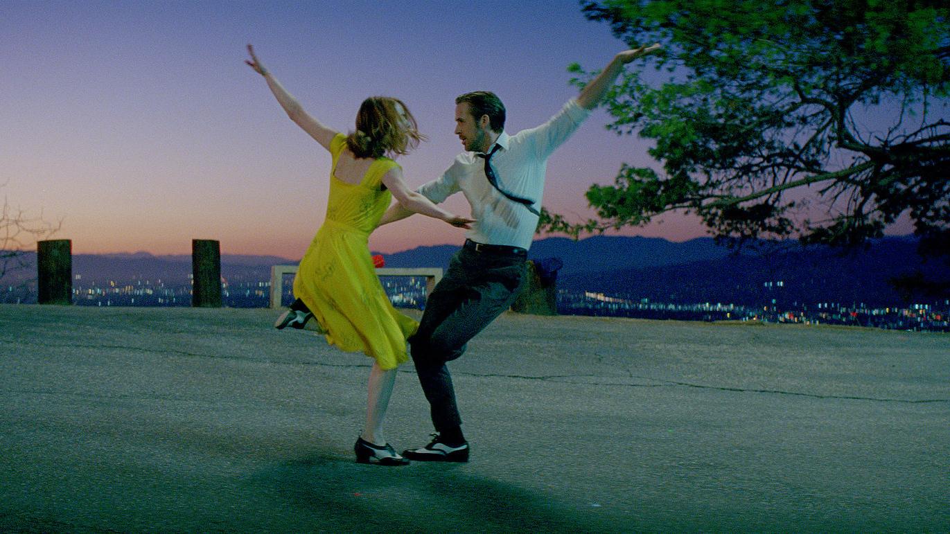 Emma Stone and Ryan Gosling in LA LA LAND